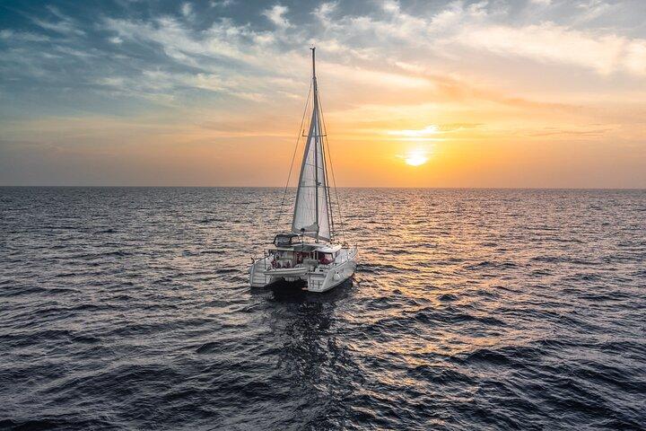 Heraklion: Sunset Dia Catamaran Cruise by Top-50 Greek Chef