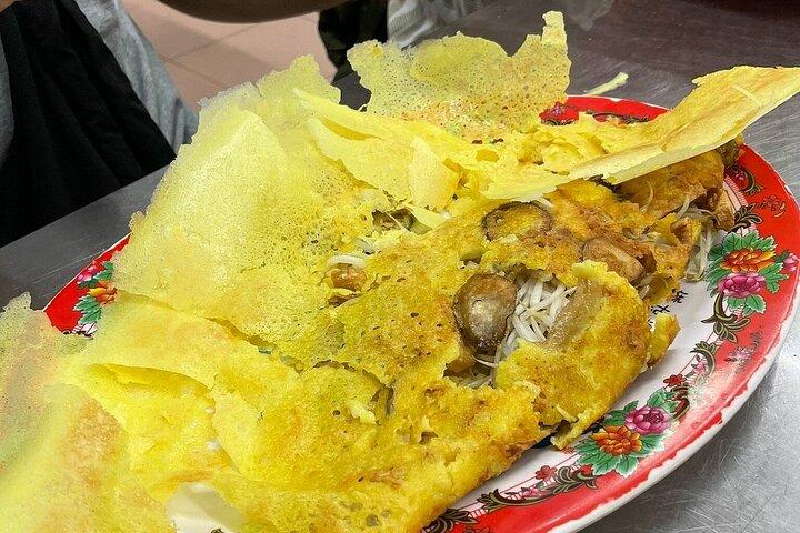 Super Niche Walking Street Food Tour in Ho Chi Minh City