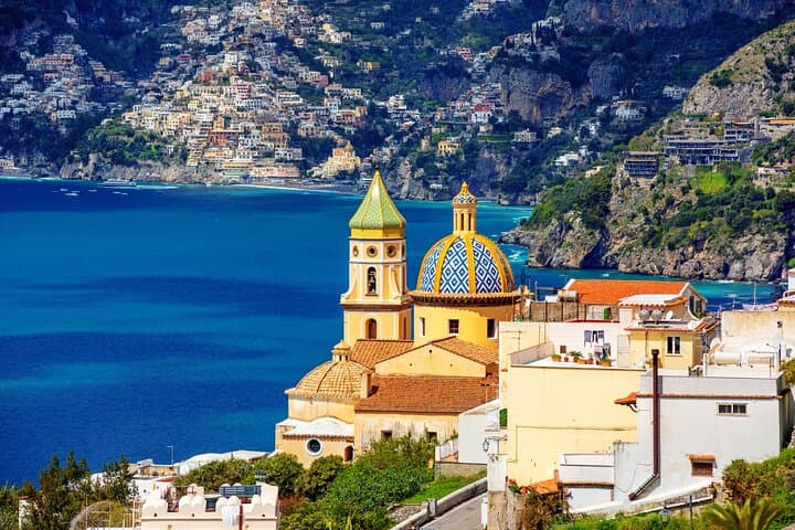 Private Transfer: Naples to Praiano, 2h in Vesuvius or Pompeii