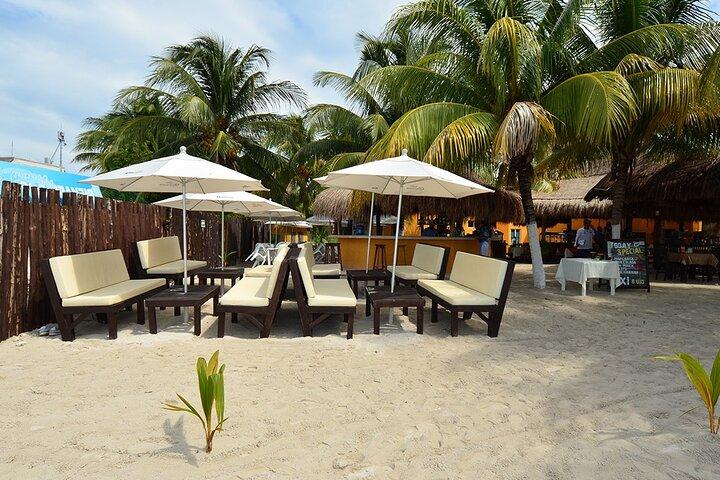 All-Inclusive Isla Mujeres Catamaran with Free Transportation