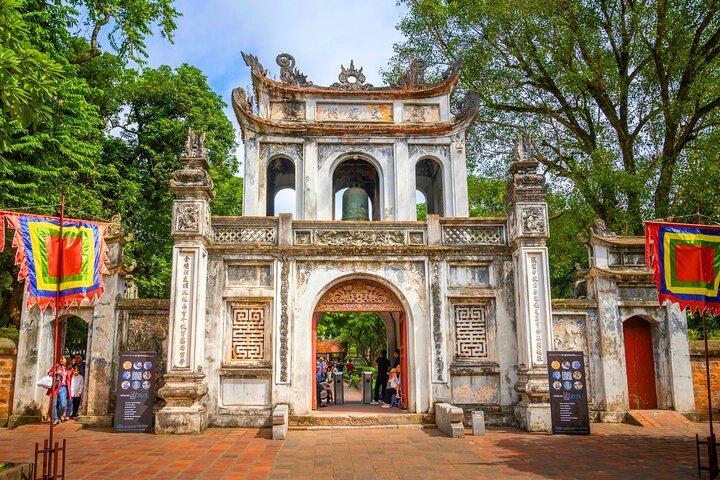 Hanoi Highlights, Temples and City Half Day Guided Tour