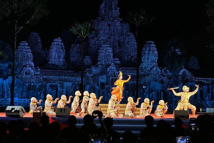 6 Days In-depth Angkor Wat Small Group Tours in Siem Reap
