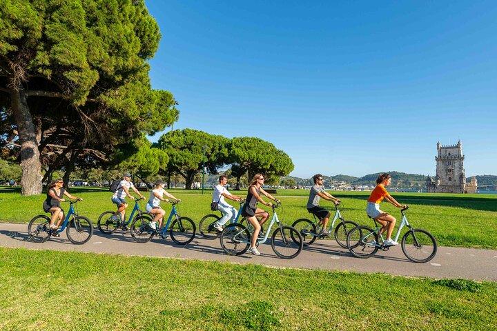 Lisbon Bike Tour: Downhill Downtown Lisbon to Belém