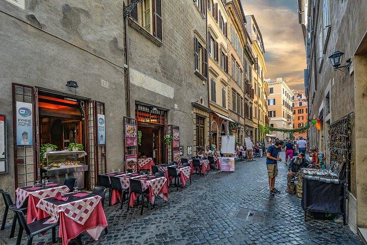 Rome Walking Tour: Explore Top Sights & Hidden Gems