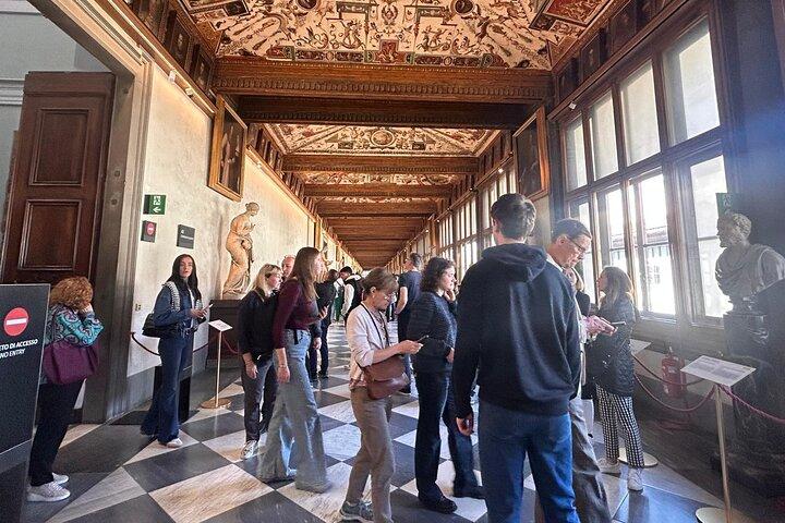 Florence: Ultimate Uffizi Gallery VIP Tour
