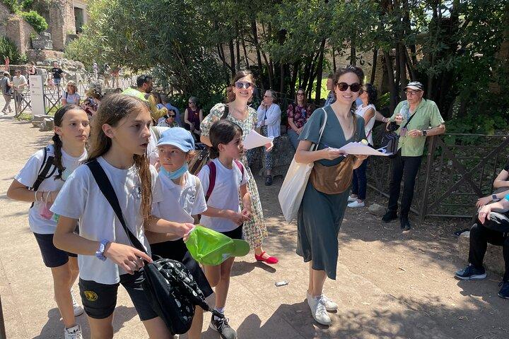 The Roman Forum Mystery A Treasure Hunt for the Whole Family