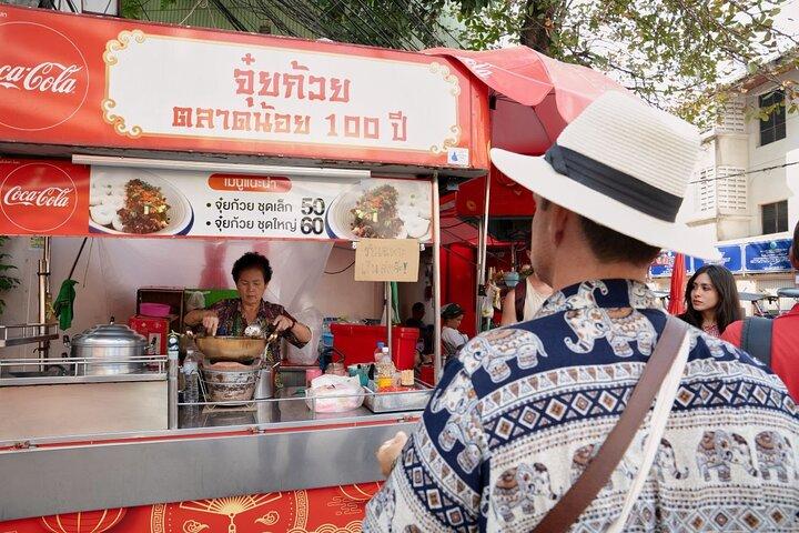 Bangkok Hidden Gems: Talad Noi, Chinatown & Street Food Tour