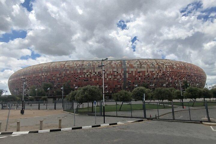 Johannesburg Full-Day Tour(Soweto/Jo-Burg & Apartheid Museum)