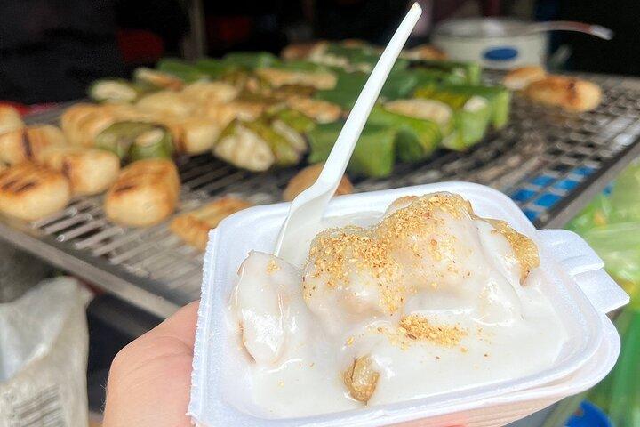 The Coolest Vegan Food Tour by Motorbike in Ho Chi Minh City