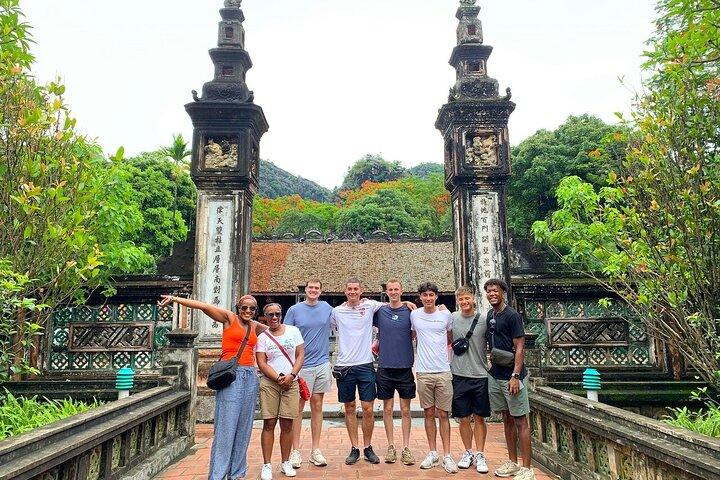 From Hanoi: Best Day Trip to Incense Village, Tam Coc, Hoa Lu