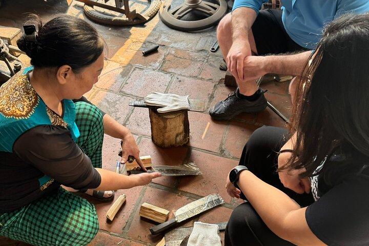 Hanoi Knife-Making Class:Join the Legacy in Blacksmith's Workshop