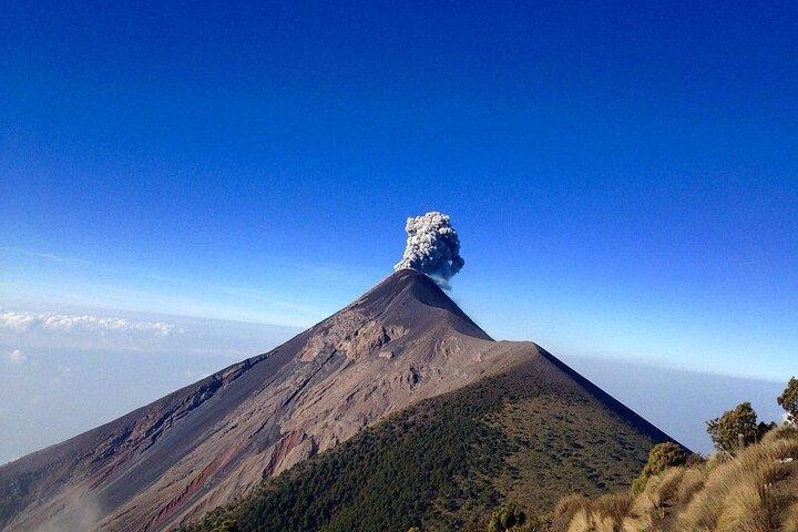 Hike Volcanoes Acatenango and Fire in 2 days