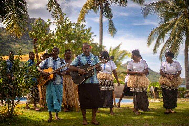 Fiji Island Cultural Experience with Lunch