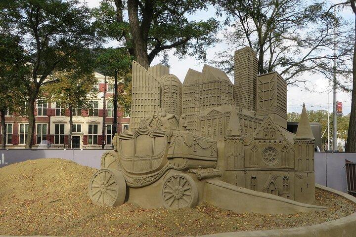 Discover The Hague: Royal Palaces, Binnenhof & Historic Landmarks