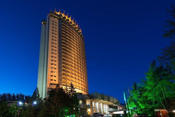 Almaty Walking Tour: 9 Must-See Sights