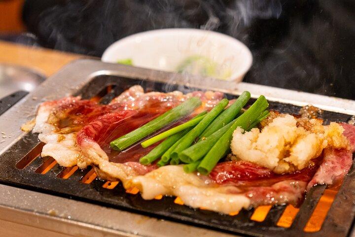 Tokyo Ginza Authentic Food Tour (Izakaya Hopping by local guide)