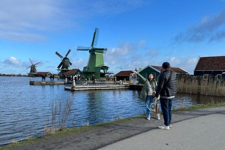 Zaanse Schans and Volendam Private Tour – Clogs, Cheese and More