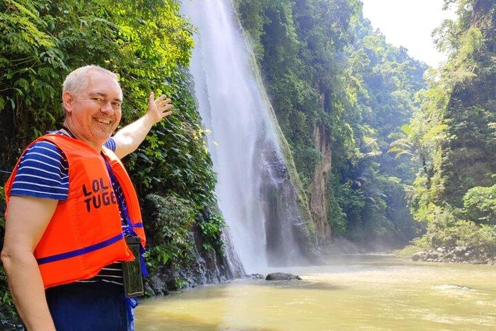 Pagsanjan Falls Adventure with Lunch and Rapids Experience