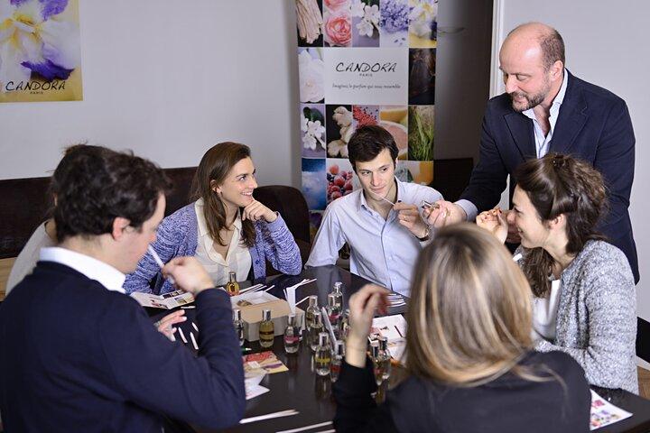 Fragrance creation workshop in Paris