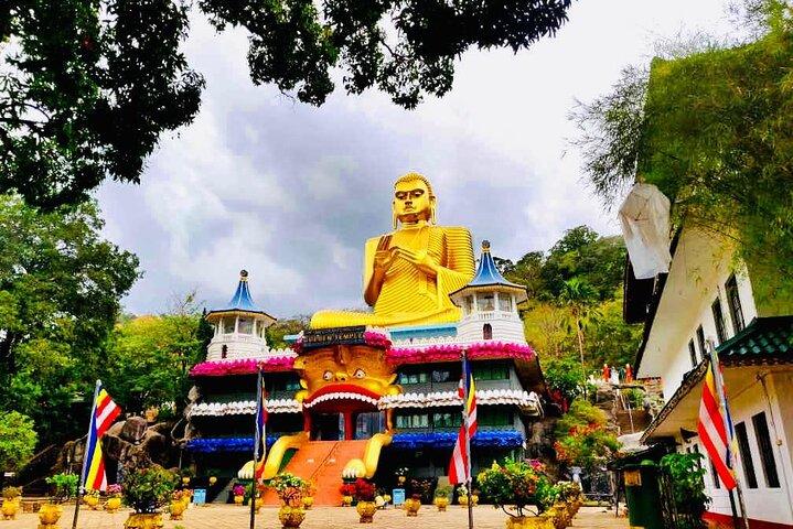 Sigiriya/Minneriya/Dambulla/Kandy/Ella 3 Day Tour from Pasikudah