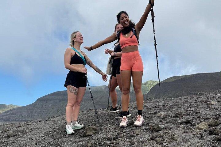 La Soufriere Volcano Hike /Topdawg Tours