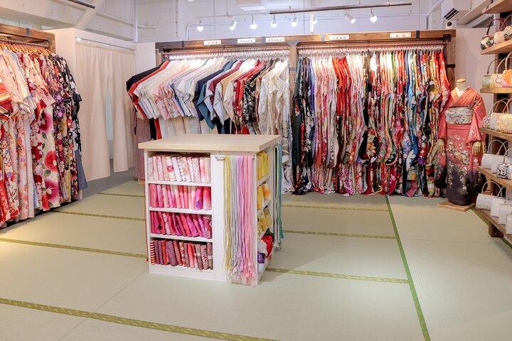 Tokyo Authentic Kimono Rental in Asakusa with Photography Option