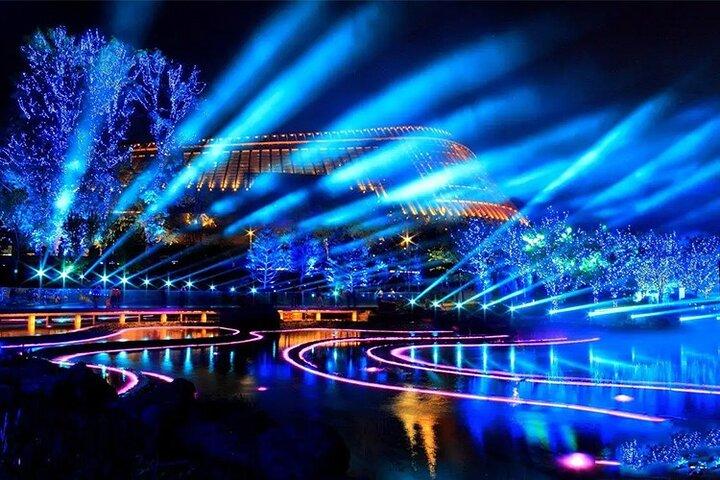 1-Day Guilin Tour to Reed Flute Cave, Bamboo Boat and Night Show