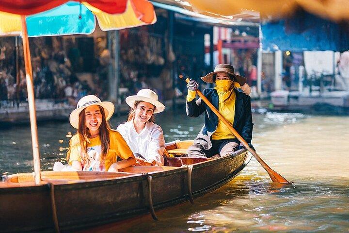 Bangkok Grand Palace, Floating Market & Maeklong Market Day Tour