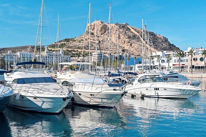Explore Monaco in 60 minutes with a Local