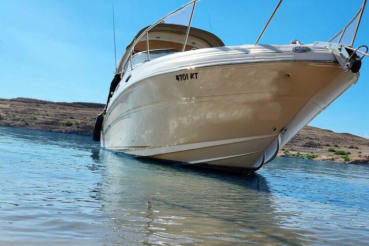 Lake Mead Private Tour by Boat
