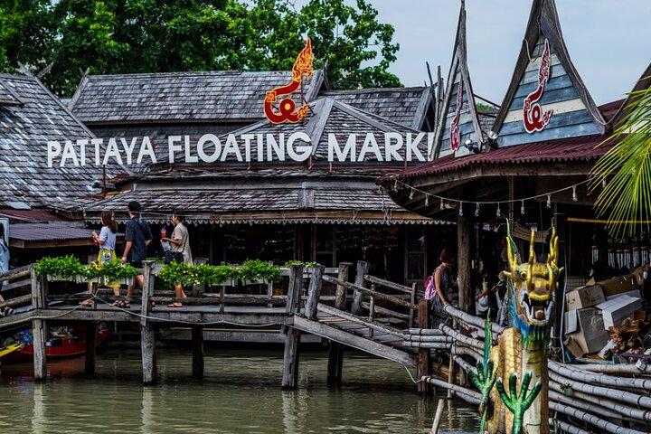 Pattaya Floating Market Tickets