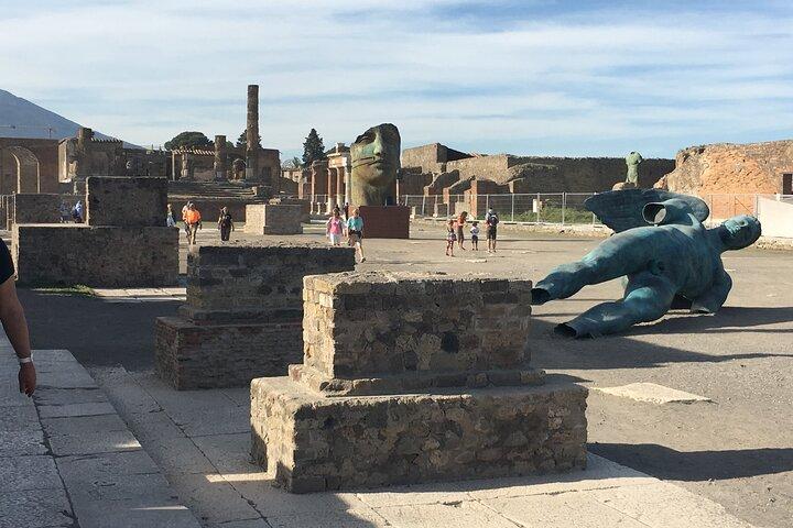 Shared Tour Pompeii Excavations And Horseback Riding And Lunch