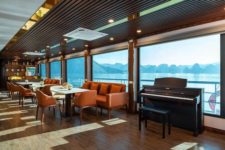 Halong Bay Full Day Tour with Buffet Lunch and Sunset Party