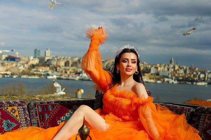 Istanbul: Professional Rooftop, Indoor Photoshoot