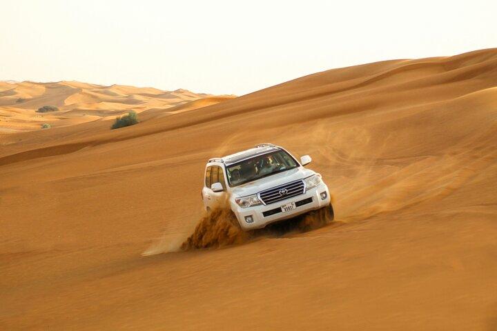 Private Evening Desert Safari with BBQ Dinner Sand Boarding