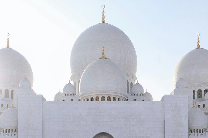 Abu Dhabi Full Day Private Sightseeing Tour