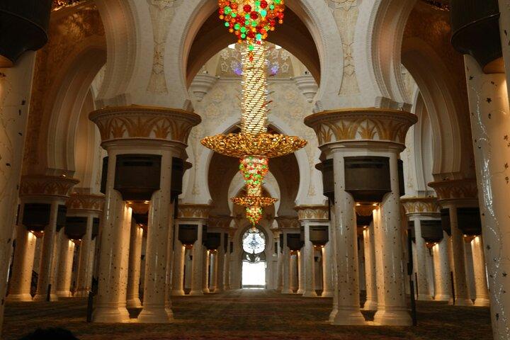 Abu Dhabi Full Day Private Sightseeing Tour