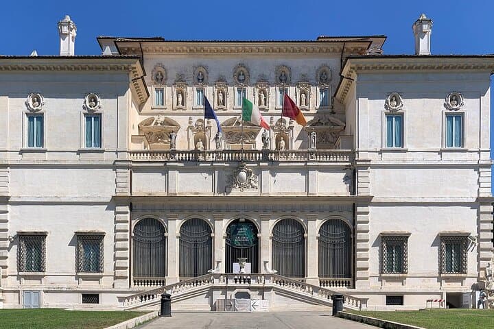 Rome Tour of the Villa Borghese Gardens by Golf Cart