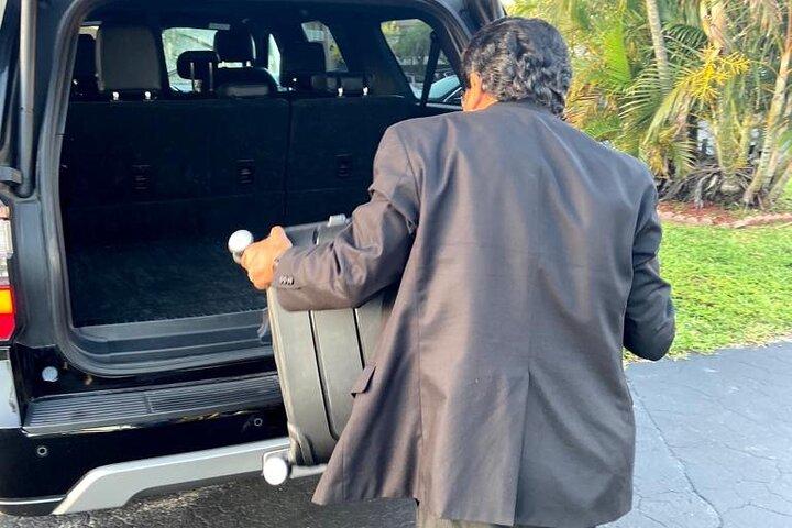 Private Transfer from Miami Hotels to Miami International Airport