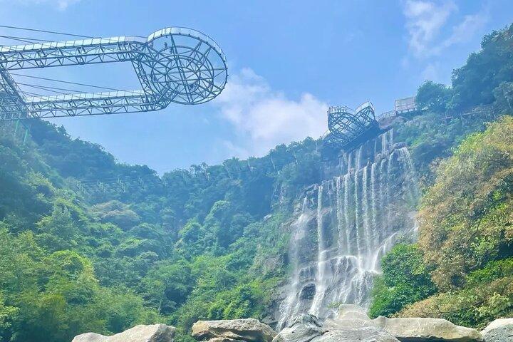 Thrilling Glass Bridge Experience at Gulong Gorge from Guangzhou
