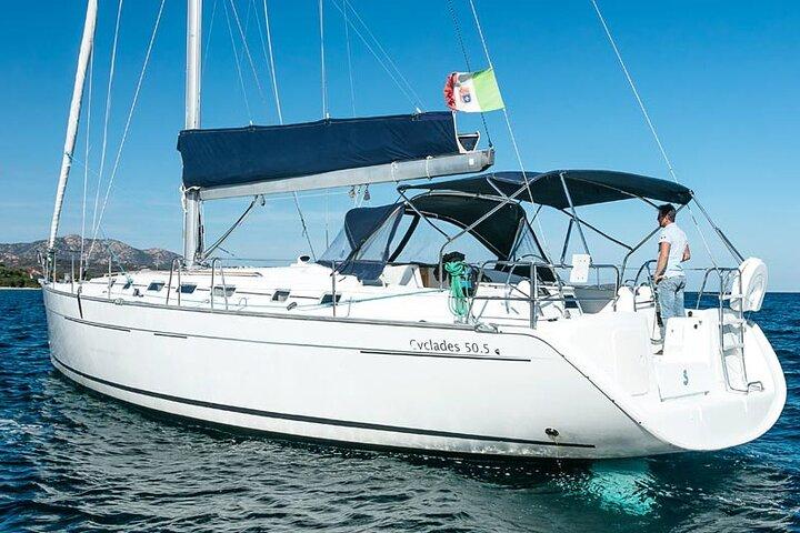 Magdalene Archipelago Sailing Tour | From Santa Teresa