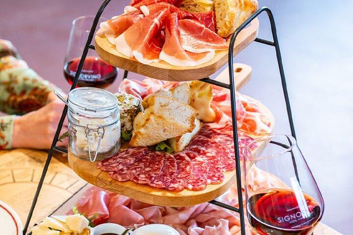Milan Small Group: Duomo & Rooftop, Wine & Food Tasting