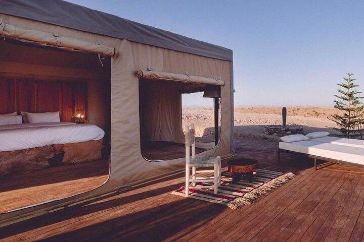 Discover the luxury camp in the Agafay Desert for a 2day, 1night.