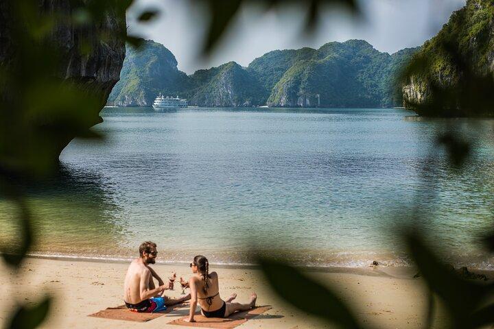2D1N Private Halong Bay Cruise Ba Ham and Tien Ong Explorer