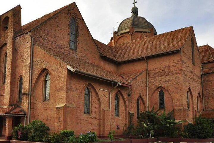 The best Half day Kampala City Tour with Transfers
