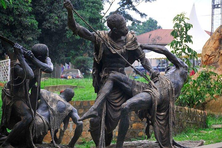 The best Half day Kampala City Tour with Transfers