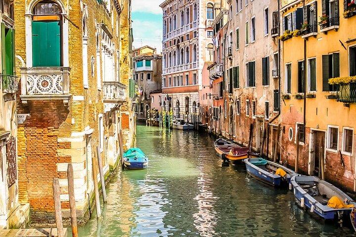 From Florence to Venice Private Tour Lunch Included
