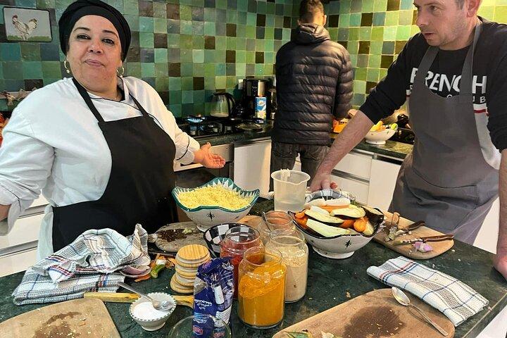Cooking class in a Moroccan way.