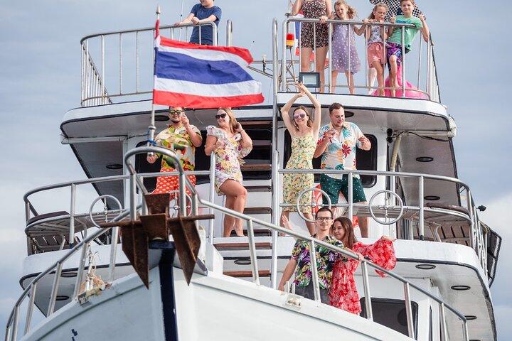Phuket Melody Sunset Dinner Cruises