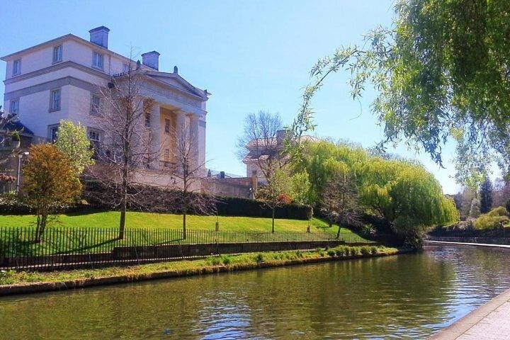 London Canals Private Walking Tour
